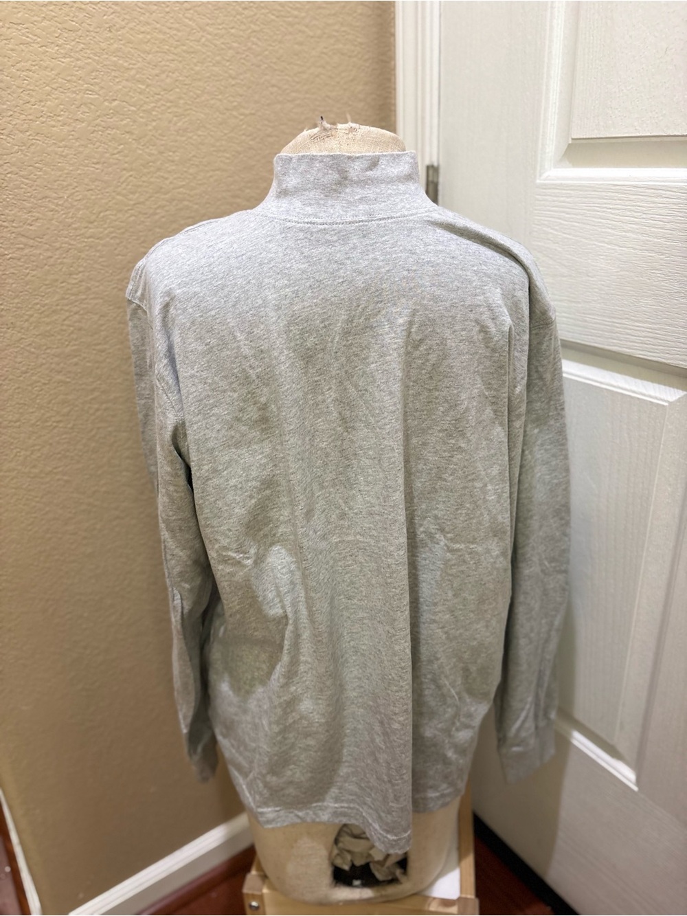 Lands’ End Super-T Mock Neck Long Sleeve Tee Heather Grey Size Large